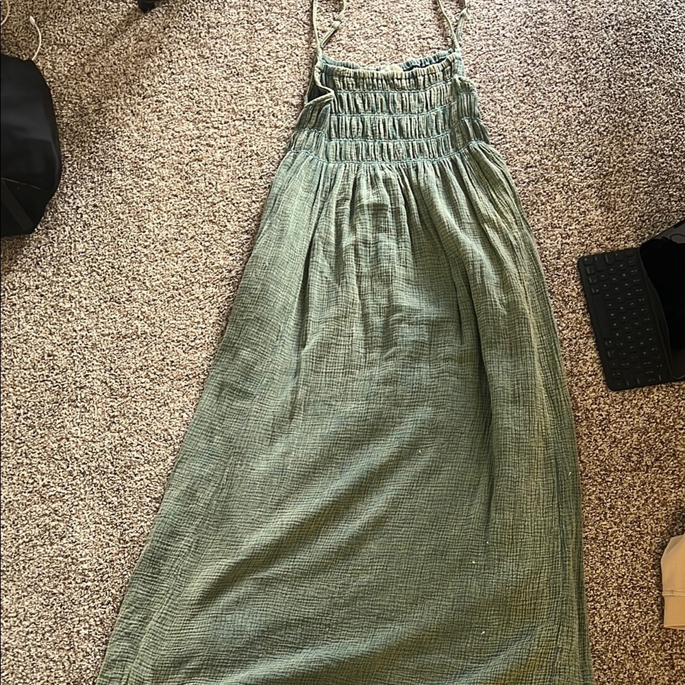 Elegant Green Maxi Dress